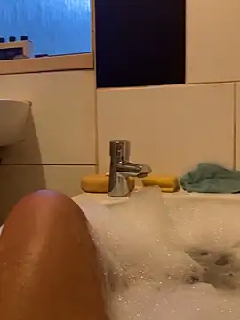 Snapshot of mke1874 chatting on November 7, 3:45 pm mke1874 online show from November 7, 3:45 pm