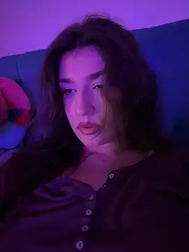 ScarletBloom  online show from November 20, 5:12 pm