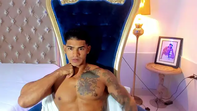 antonio  444 online show from October 29, 11:45 am