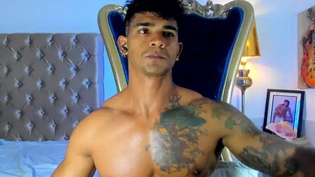 Snapshot of antonio__444 chatting on May 18, 8:14 pm antonio 444 online show from May 18, 8:14 pm