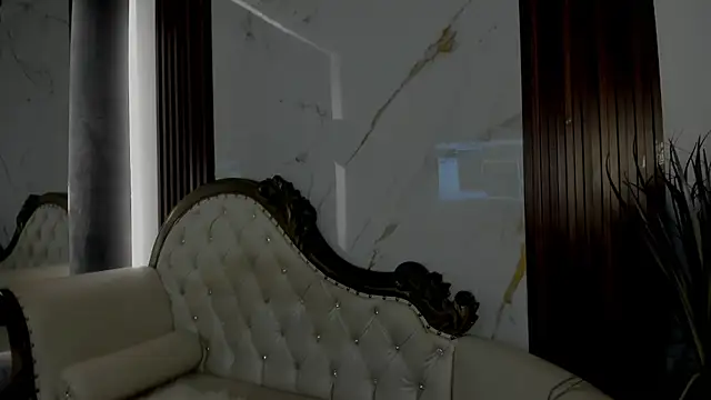 Snapshot of CoralieBronson chatting on October 11, 8:07 pm CoralieBronson online show from October 11, 8:07 pm