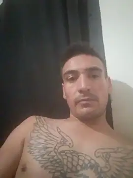 bigandstrong2217 online show from April 21, 3:46 am