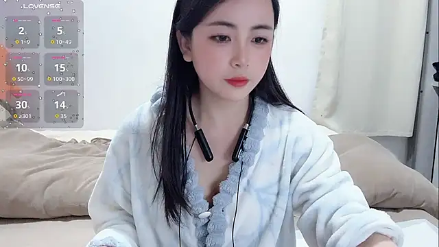 Snapshot of Yingbao-Baby chatting on February 5, 2:54 pm Yingbao-Baby online show from February 5, 2:54 pm