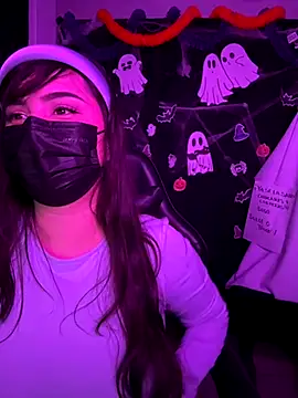 Snapshot of Anonnymsk chatting on October 29, 6:15 am Anonnymsk online show from October 29, 6:15 am