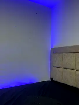 Snapshot of EmilyNoir1 chatting on November 3, 11:26 pm EmilyNoir1 online show from November 3, 11:26 pm