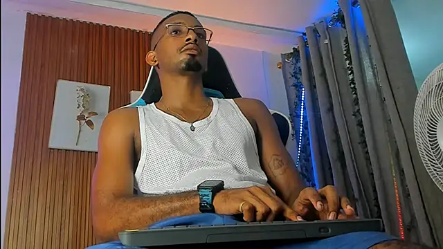 Darwin mayo online show from January 16, 5:50 pm