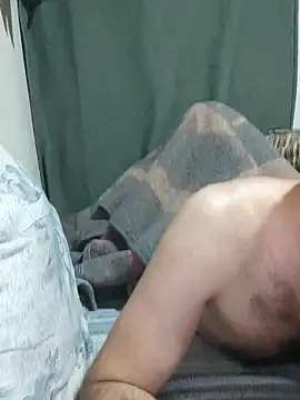 Snapshot of maher990 chatting on December 19, 10:06 pm maher990 online show from December 19, 10:06 pm