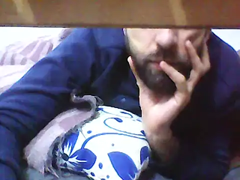 Snapshot of maher990 chatting on February 16, 5:20 pm maher990 online show from February 16, 5:20 pm