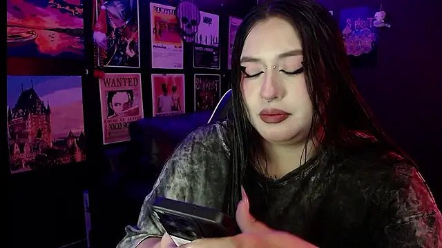 Ravendark  online show from January 13, 6:35 pm