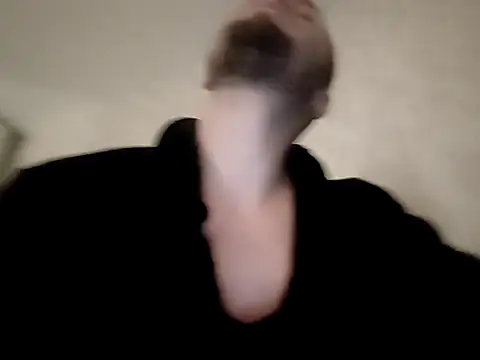 Snapshot of Vladyslav30 chatting on October 30, 1:07 am Vladyslav30 online show from October 30, 1:07 am