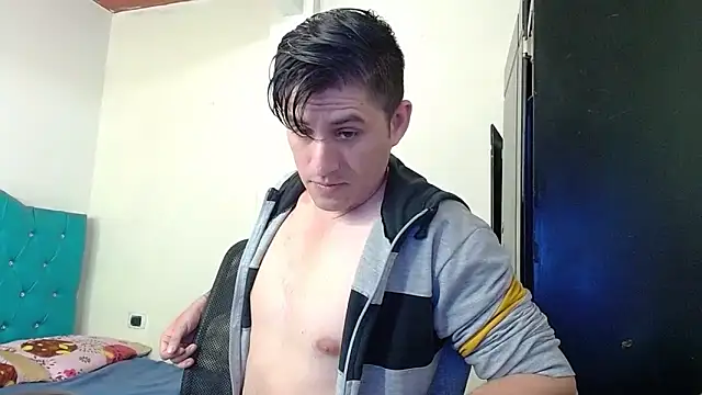 Snapshot of unusualsuccubus0 chatting on October 20, 3:29 am unusualsuccubus0 online show from October 20, 3:29 am