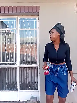 GoldSnowXxX online show from October 13, 2:06 pm