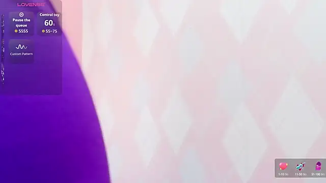 Snapshot of MySugarmoomy chatting on October 19, 11:55 am MySugarmoomy online show from October 19, 11:55 am