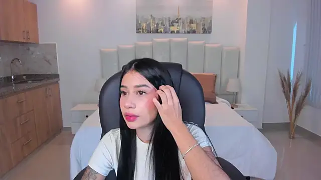 miranda crawfor online show from January 13, 1:16 pm