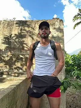 Jacksonfranco online show from June 18, 9:30 pm