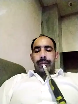 Snapshot of salimbasha chatting on November 21, 8:29 pm salimbasha online show from November 21, 8:29 pm