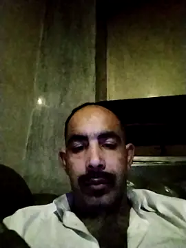 Snapshot of salimbasha chatting on January 8, 2:36 am salimbasha online show from January 8, 2:36 am