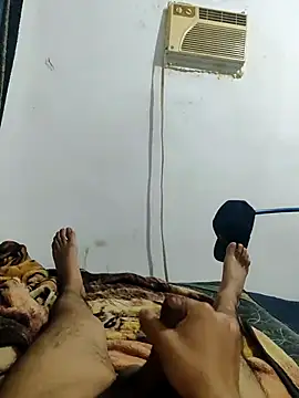 Snapshot of ELI_TICANTE chatting on November 18, 5:34 am ELI TICANTE online show from November 18, 5:34 am