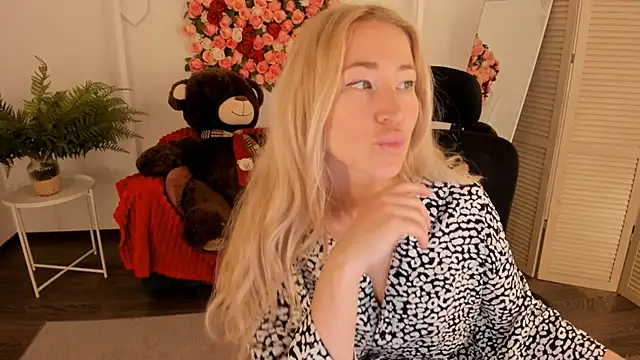 AstraMonroe online show from May 24, 10:31 am