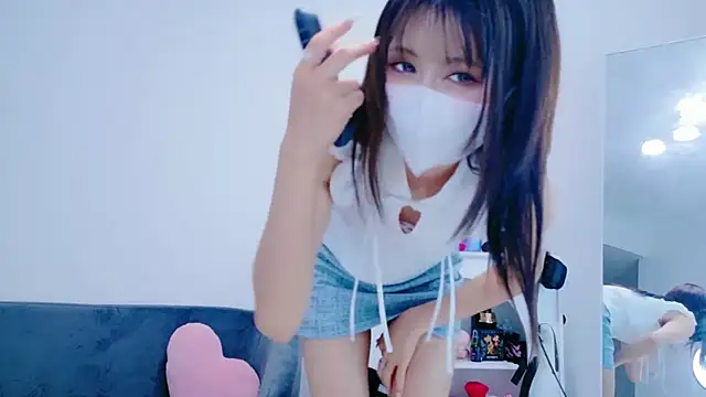 Snapshot of -Nyanko-chan- chatting on June 3, 9:09 pm -Nyanko-chan- online show from June 3, 9:09 pm