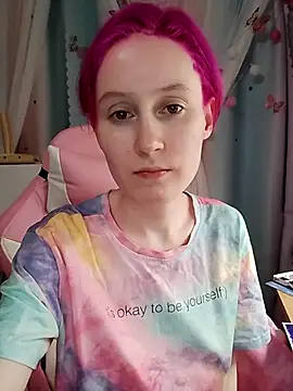 Fuzzy Unicorn online show from November 4, 7:24 pm