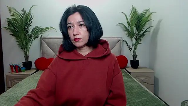 CameronEnns online show from December 5, 7:43 pm