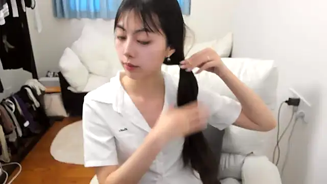 Snapshot of xuannv0000 chatting on September 25, 8:29 am xuannv0000 online show from September 25, 8:29 am