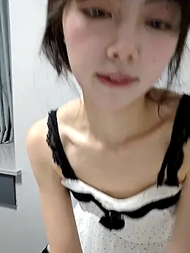 Snapshot of xuannv0000 chatting on November 1, 10:39 am xuannv0000 online show from November 1, 10:39 am