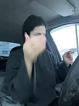 Snapshot of MiraReach chatting on November 24, 2:33 am MiraReach online show from November 24, 2:33 am