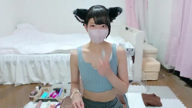 clara 6x9 online show from October 7, 2:25 pm