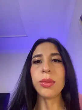 Lia  1 online show from March 13, 7:31 pm