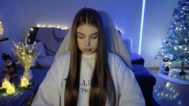 Emma candyyy online show from November 25, 10:48 am