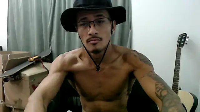 tanjir020 online show from March 15, 11:49 am