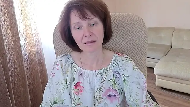 Lia Tito online show from September 16, 12:28 pm