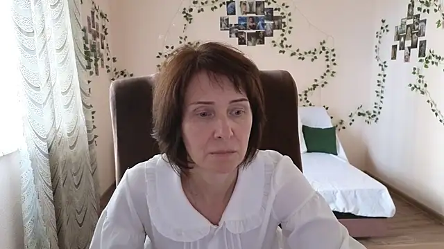 Lia Tito online show from September 19, 12:17 pm