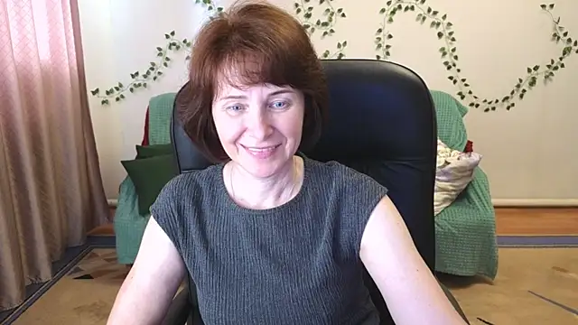 Lia Tito online show from June 16, 12:41 pm