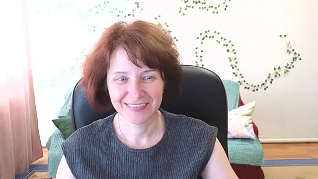 Lia Tito online show from June 24, 6:23 am