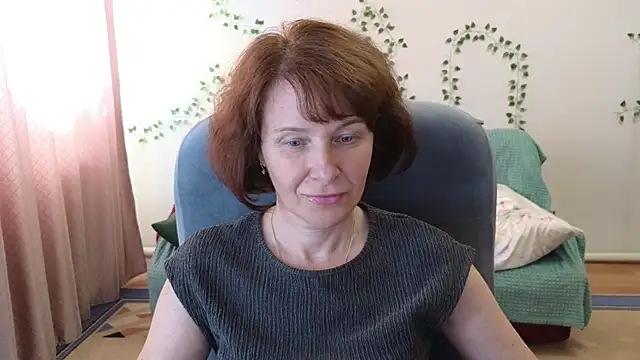 Lia Tito online show from July 30, 6:23 am