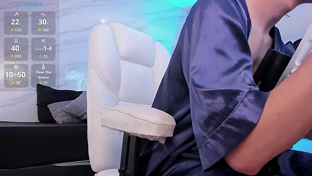 mathias saenz online show from January 15, 7:06 pm