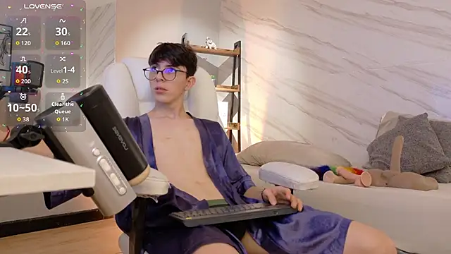 mathias saenz online show from February 27, 7:36 pm