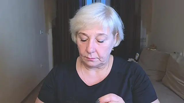 Milana Milky online show from October 28, 5:11 am