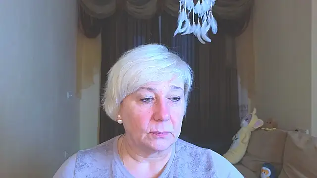 Milana Milky online show from November 28, 5:10 am