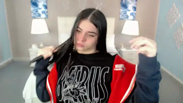 maddissonivanova online show from November 3, 7:15 pm