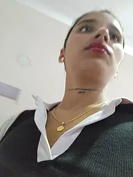 Lorena Mcfly online show from June 26, 11:36 am
