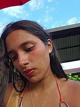 Lorena Mcfly online show from July 27, 11:39 am