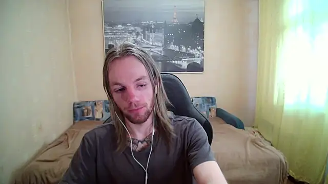 AdamDickens online show from April 30, 2:56 pm