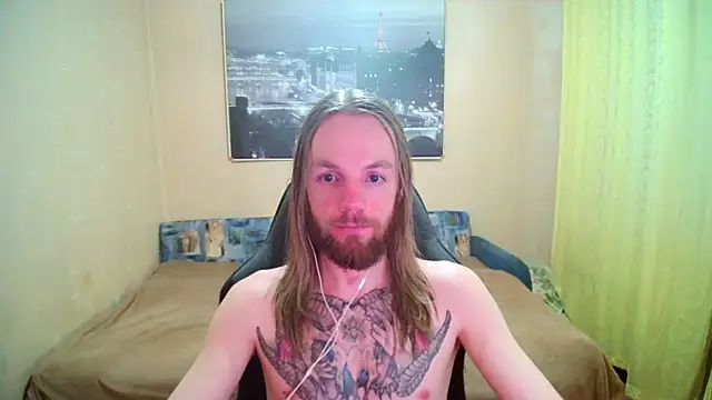 AdamDickens online show from July 12, 10:45 pm