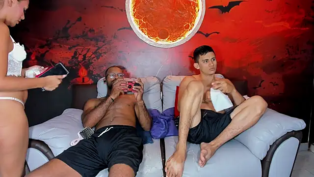 Party cocks online show from April 3, 5:49 am