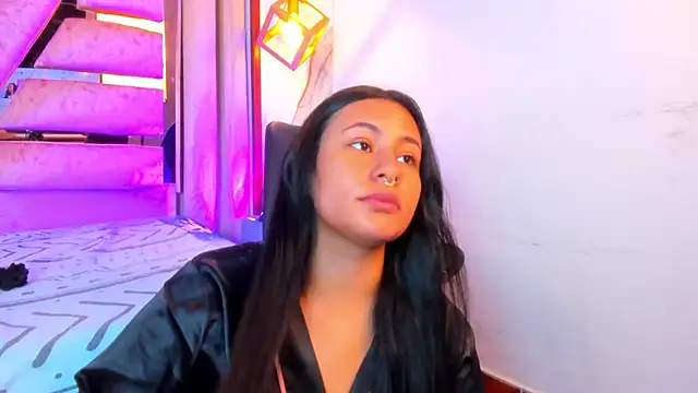 Snapshot of SamaelAndLilitt chatting on October 26, 12:00 pm SamaelAndLilitt online show from October 26, 12:00 pm