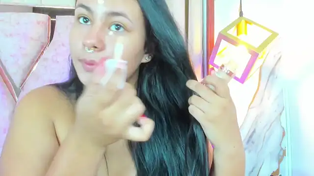 Snapshot of SamaelAndLilitt chatting on November 5, 11:43 am SamaelAndLilitt online show from November 5, 11:43 am